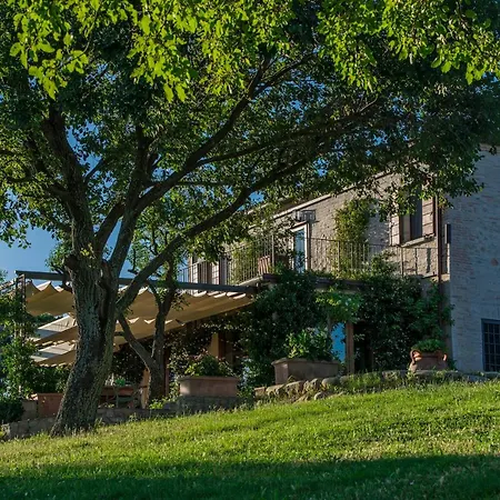 Βίλα Casa Eugenia 8, Emma Πέζαρο