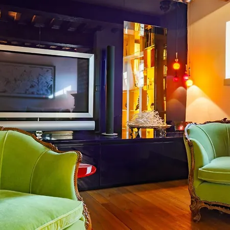 Casa Eugenia 8, Emma * Pesaro