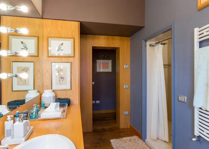 Casa Eugenia 8, Emma